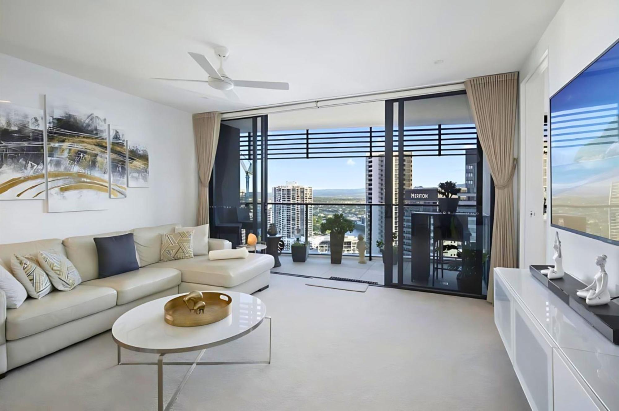 Oracle Beachfront Apartments Broadbeach Gold Coast Exterior photo